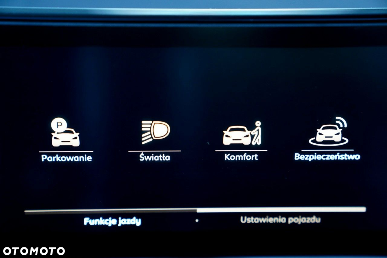 Peugeot 5008 - 35