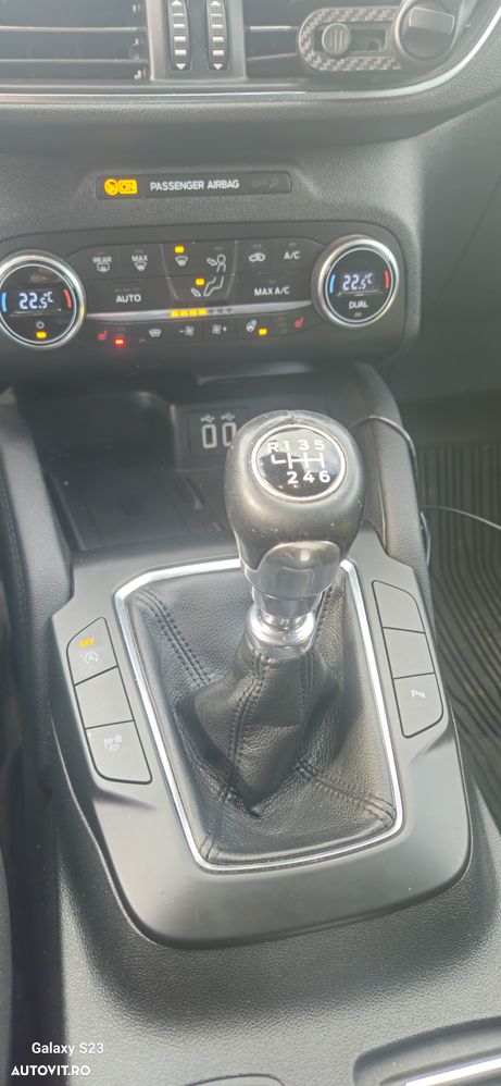 Ford Kuga 1.5 EcoBlue FWD Titanium - 15