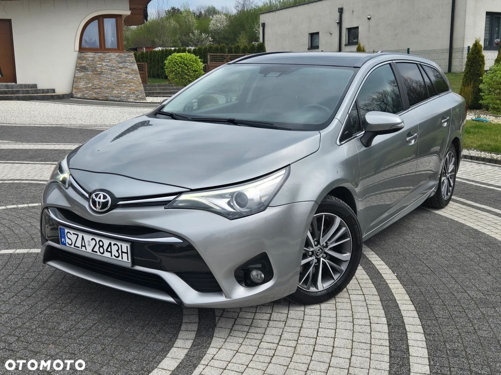 Toyota Avensis 2.0 D-4D Premium - 1