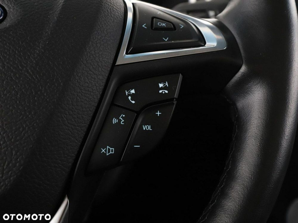 Ford Edge 2.0 TDCi Bi-Turbo 4x4 Titanium - 31