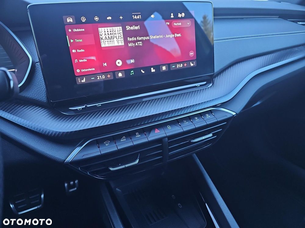 Skoda Octavia 2.0 TDI Sportline DSG - 22