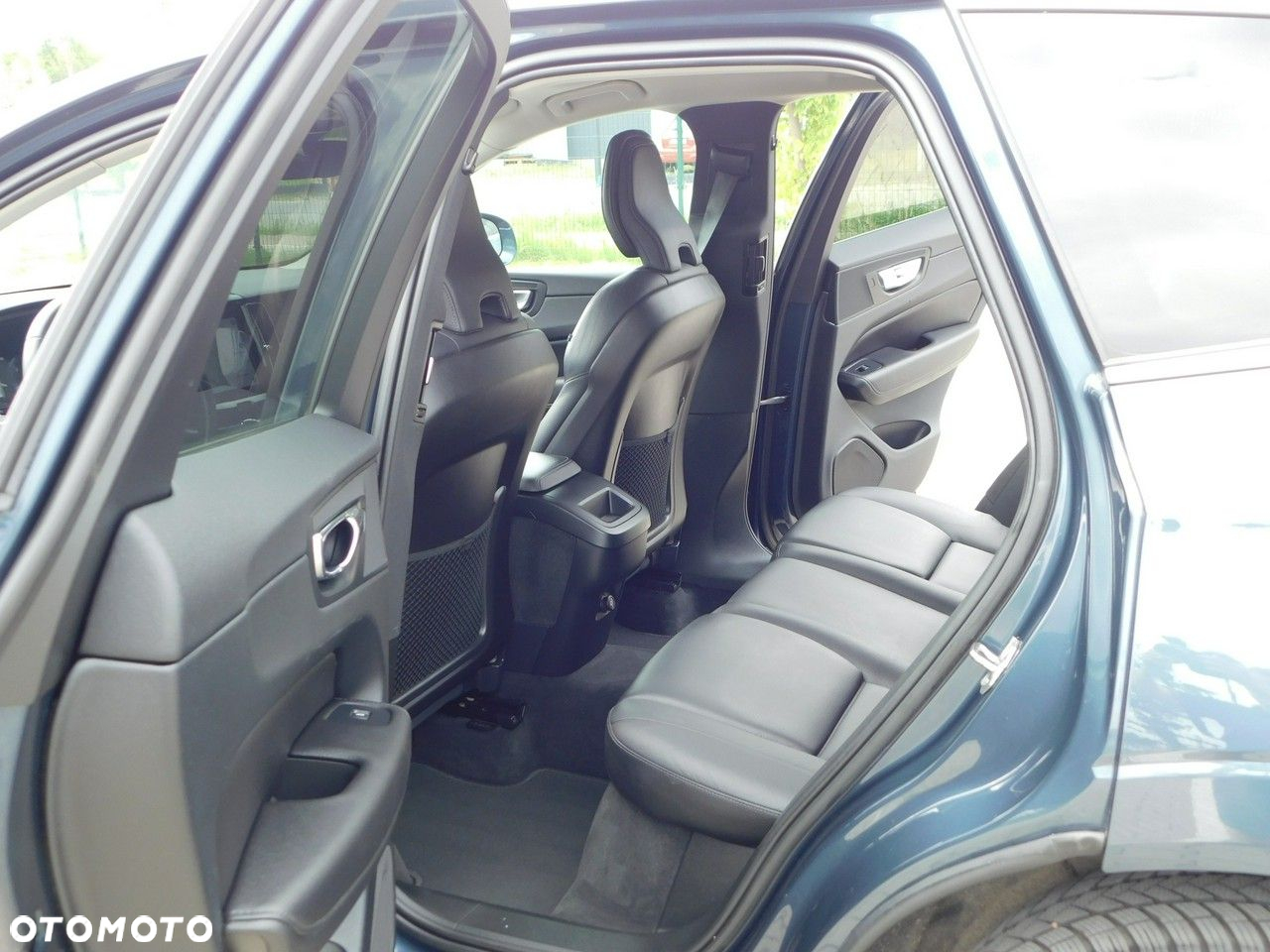 Volvo XC 60 D3 Momentum Pro - 14