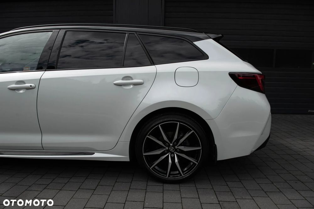 Toyota Corolla 2.0 Hybrid Comfort - 6