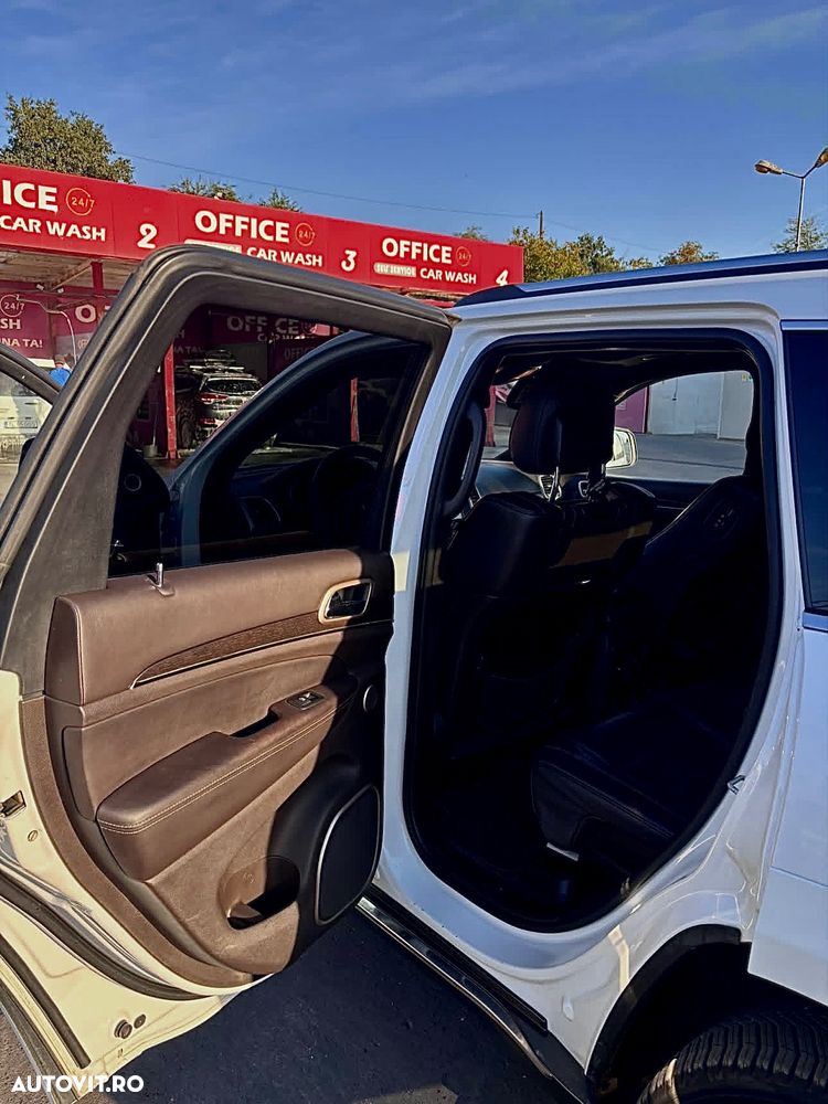 Jeep Grand Cherokee 3.0 TD AT Summit - 24