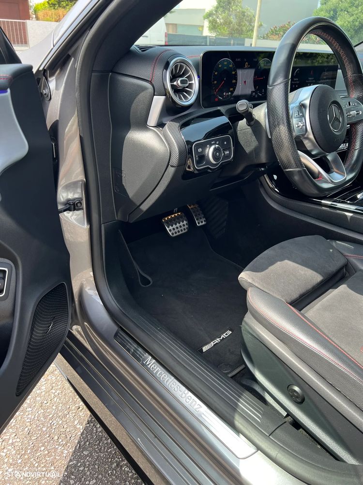 Mercedes-Benz CLA 180 d 7G-DCT AMG Line - 11