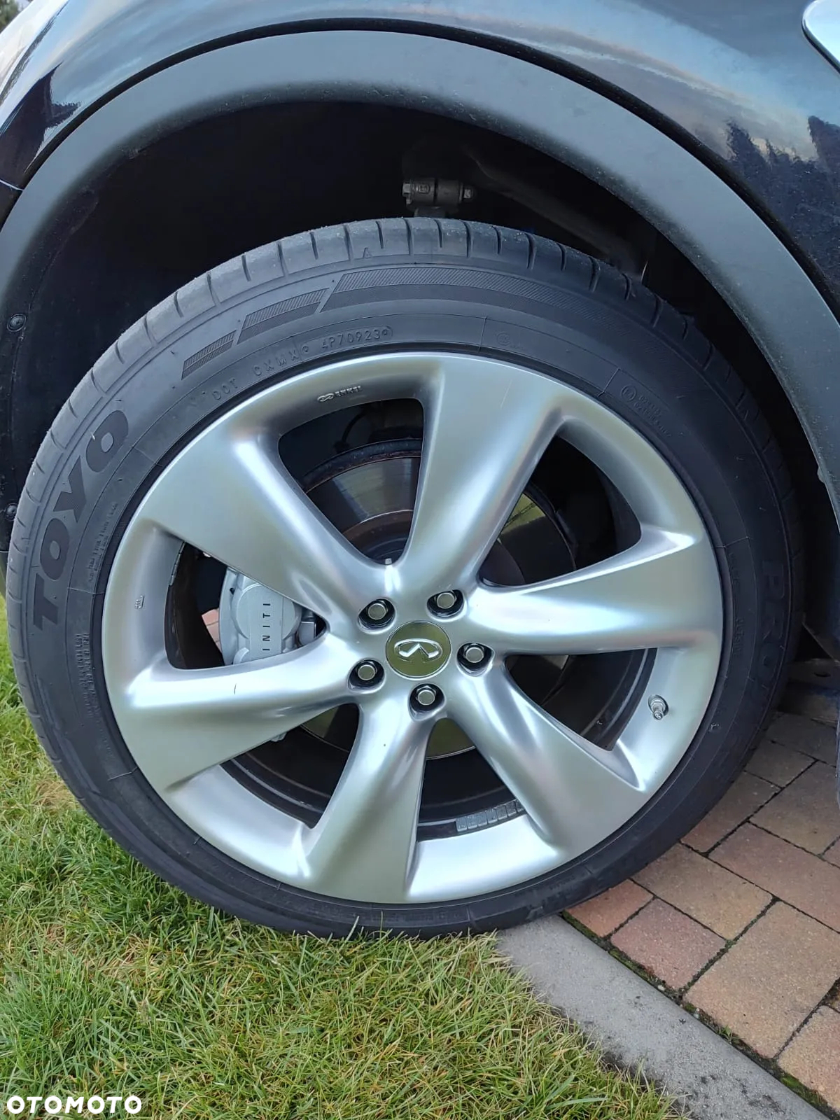 Infiniti QX70 3.0d S - 16