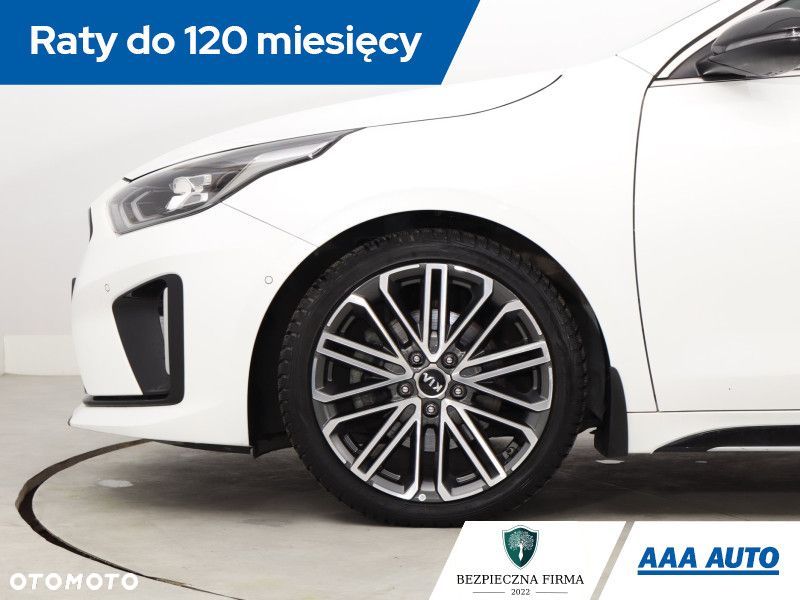 Kia ProCeed - 16
