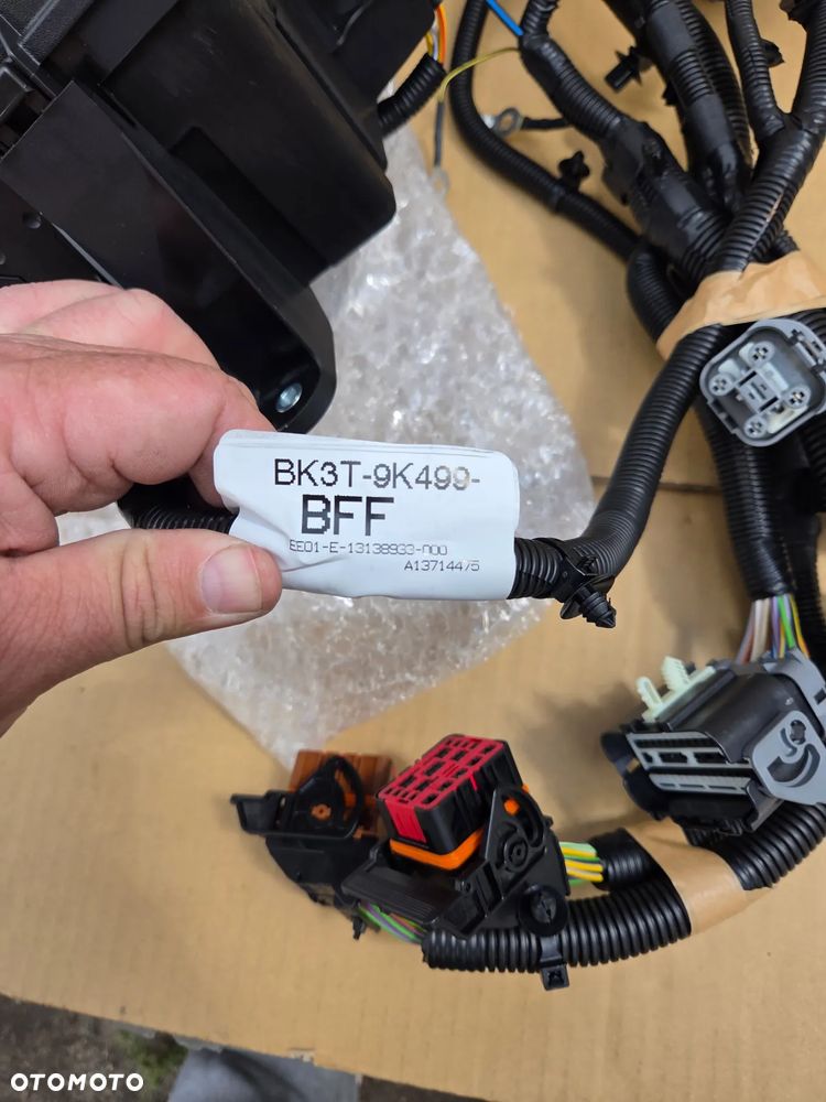 instalacja wiązka Ford Transit MK-8 Custom BK3T-9K499-BFF 2167722 BK3Z-9K499-BF skrzynka bezpieczników BSI Exhaust Emission control - 5
