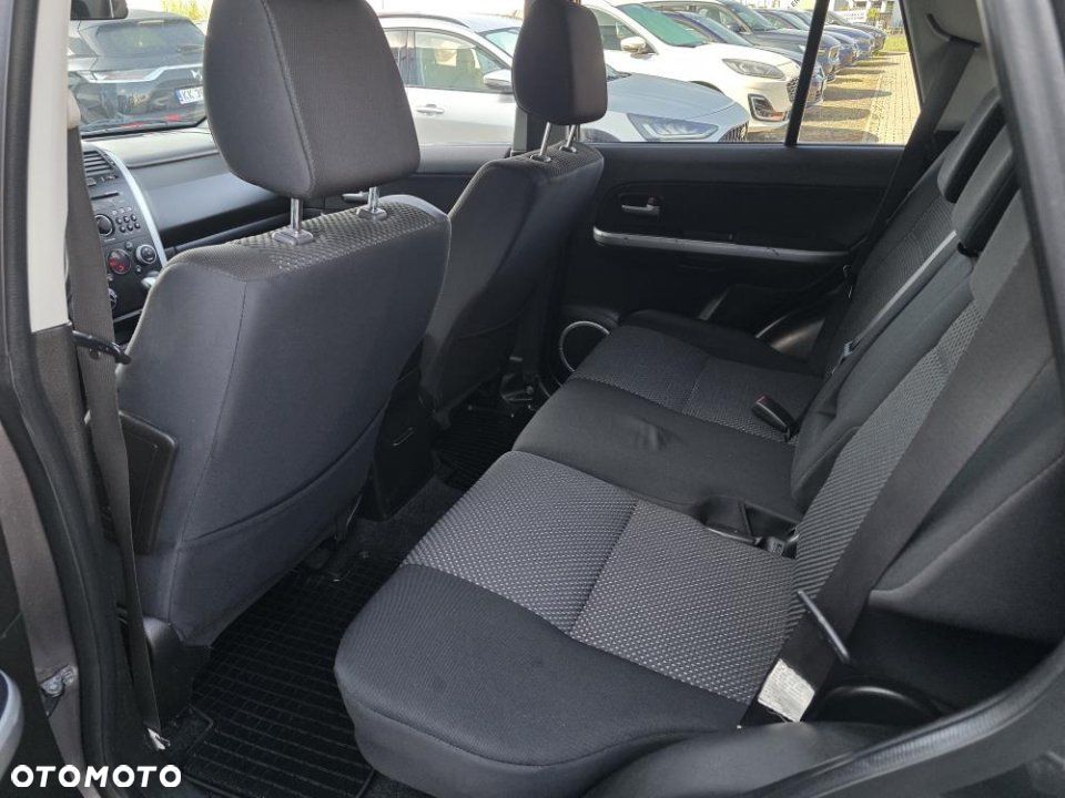 Suzuki Grand Vitara - 13