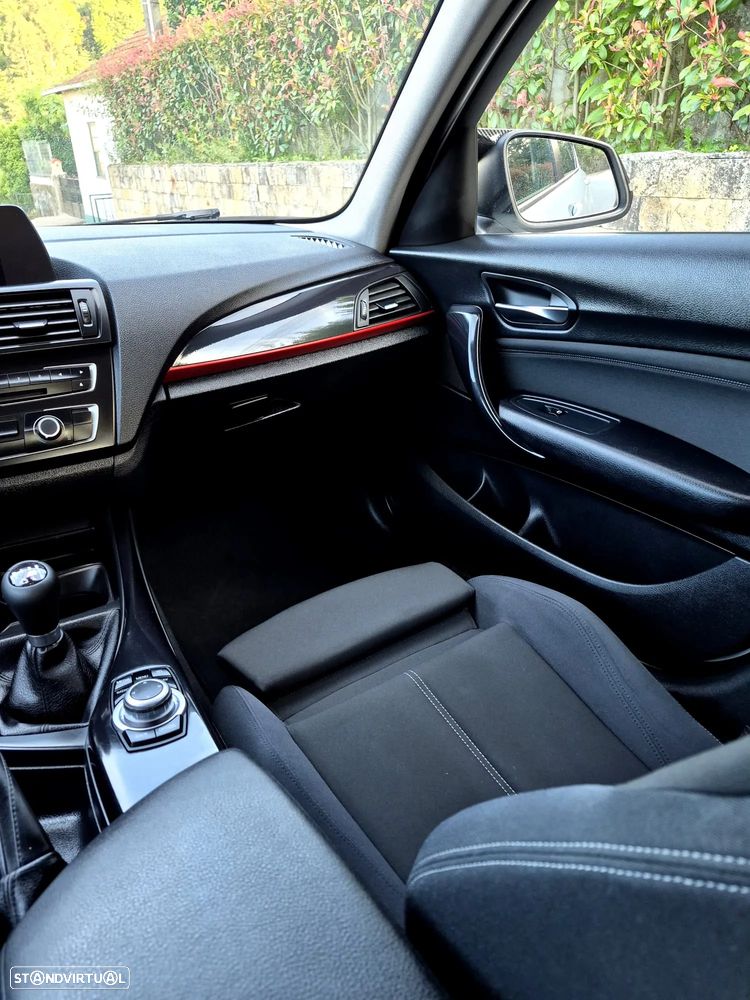 BMW 116 i Sport Line - 16