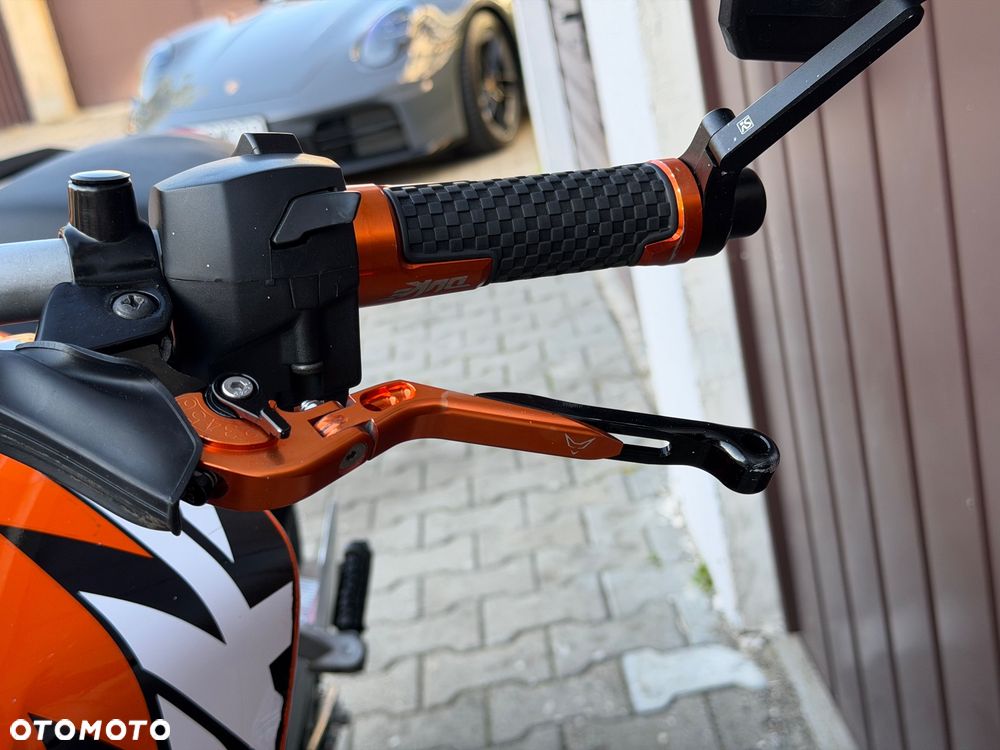 KTM Duke 125 - 21
