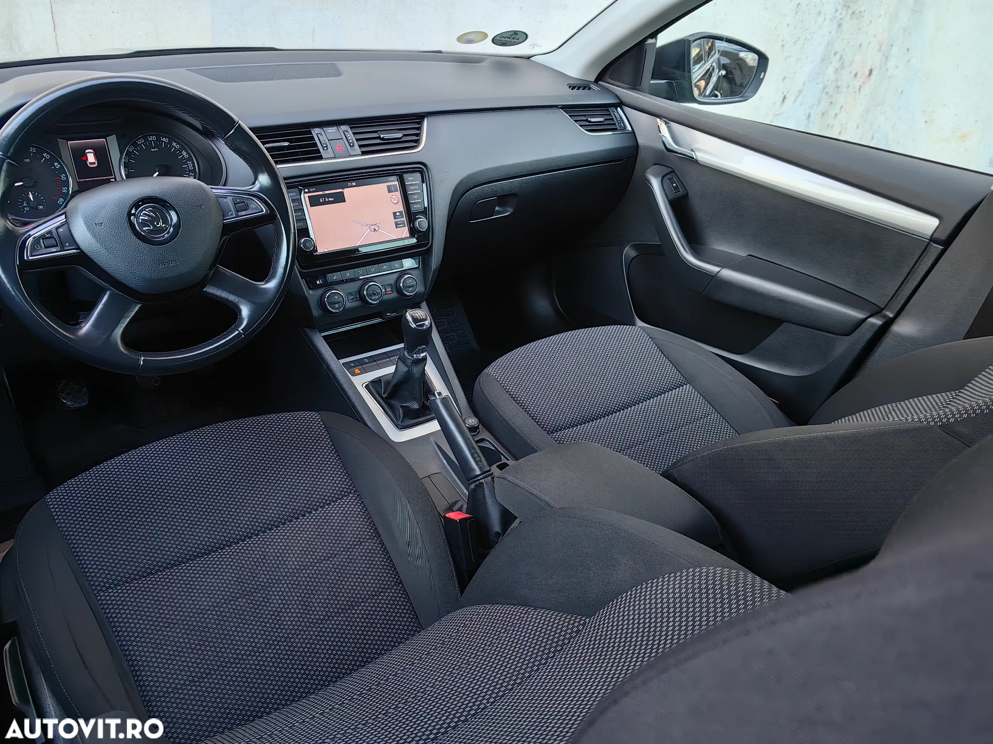 Skoda Octavia 1.6 TDI Soleil - 6