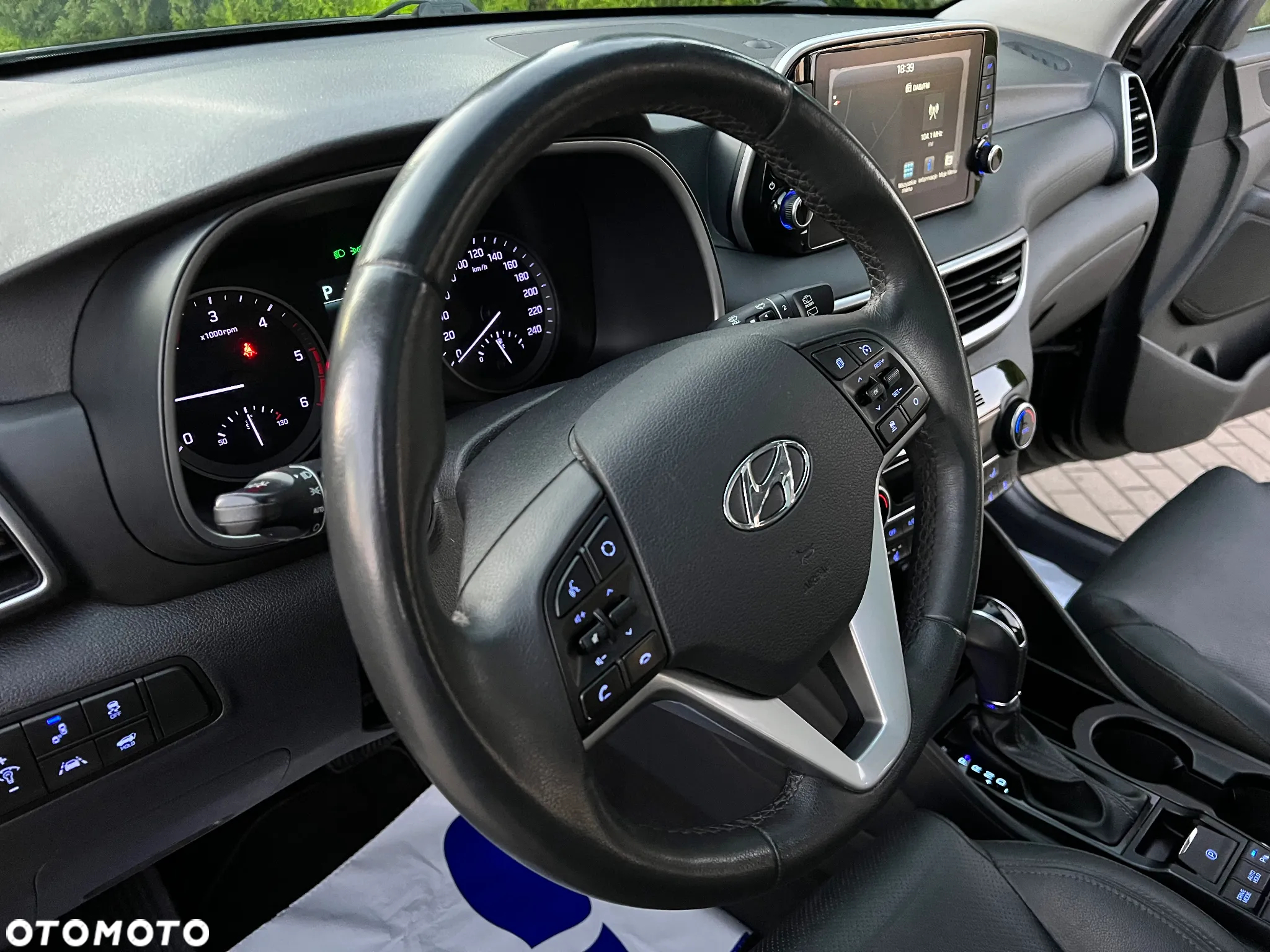 Hyundai Tucson blue 1.6 CRDi 2WD DCT Premium - 35