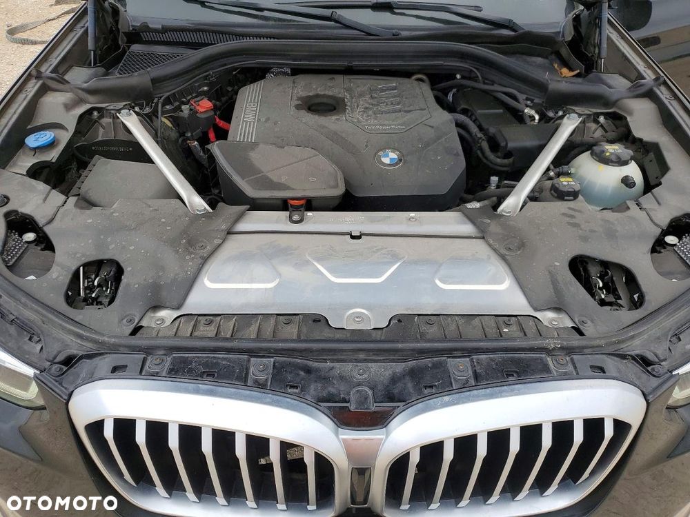 BMW X3 xDrive30i - 14
