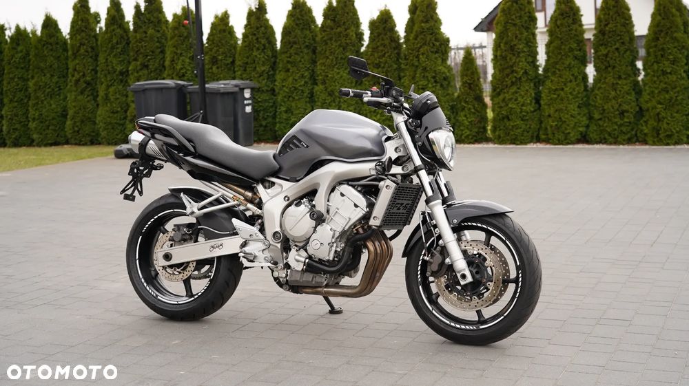 Yamaha FZ6 - 2