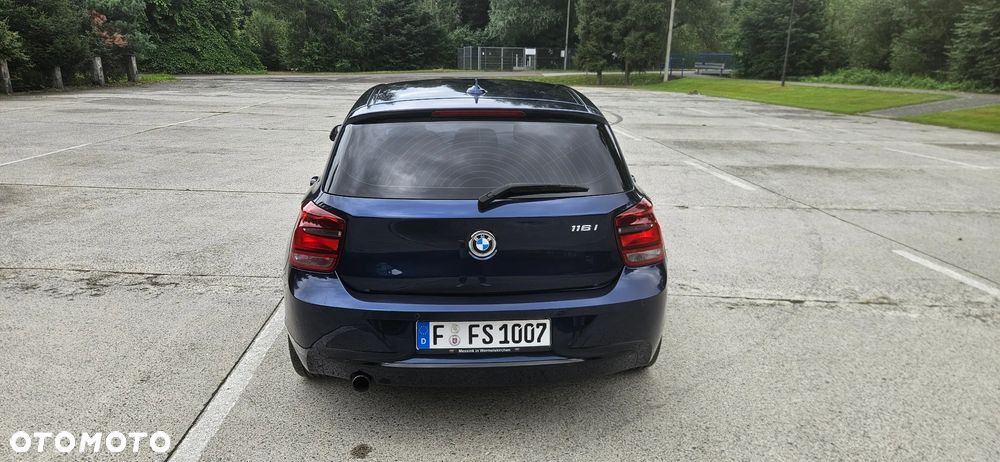 BMW Seria 1 116i Sport Line - 10