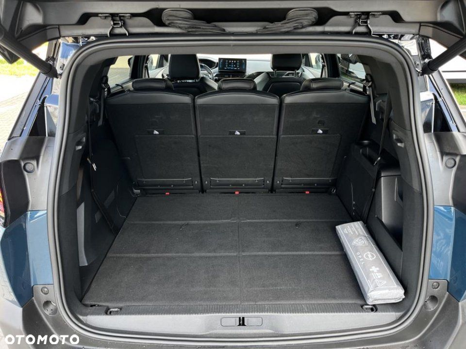 Peugeot 5008 - 12