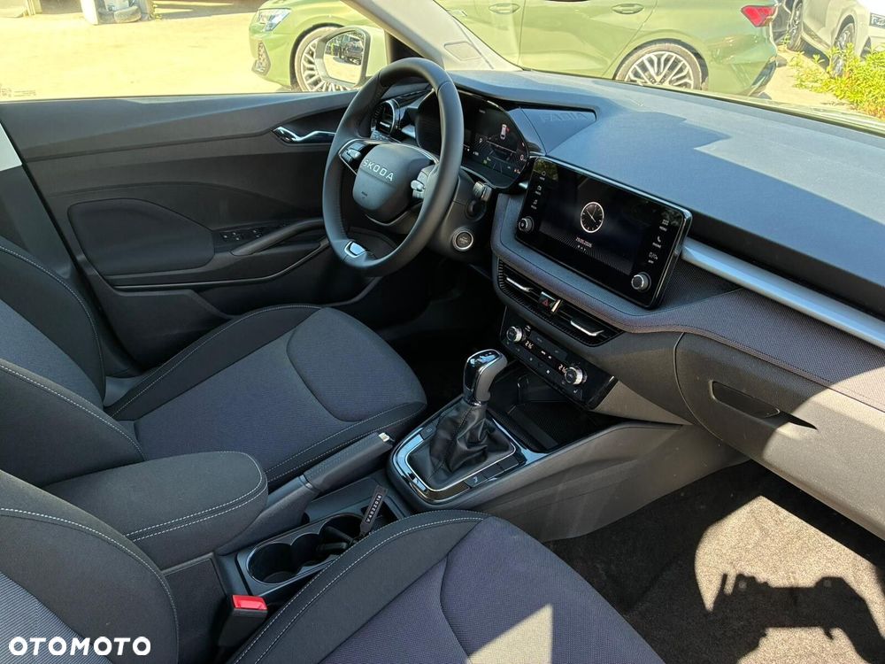 Skoda Fabia - 24