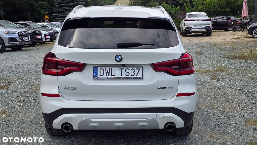 BMW X3 xDrive30i GPF xLine - 9