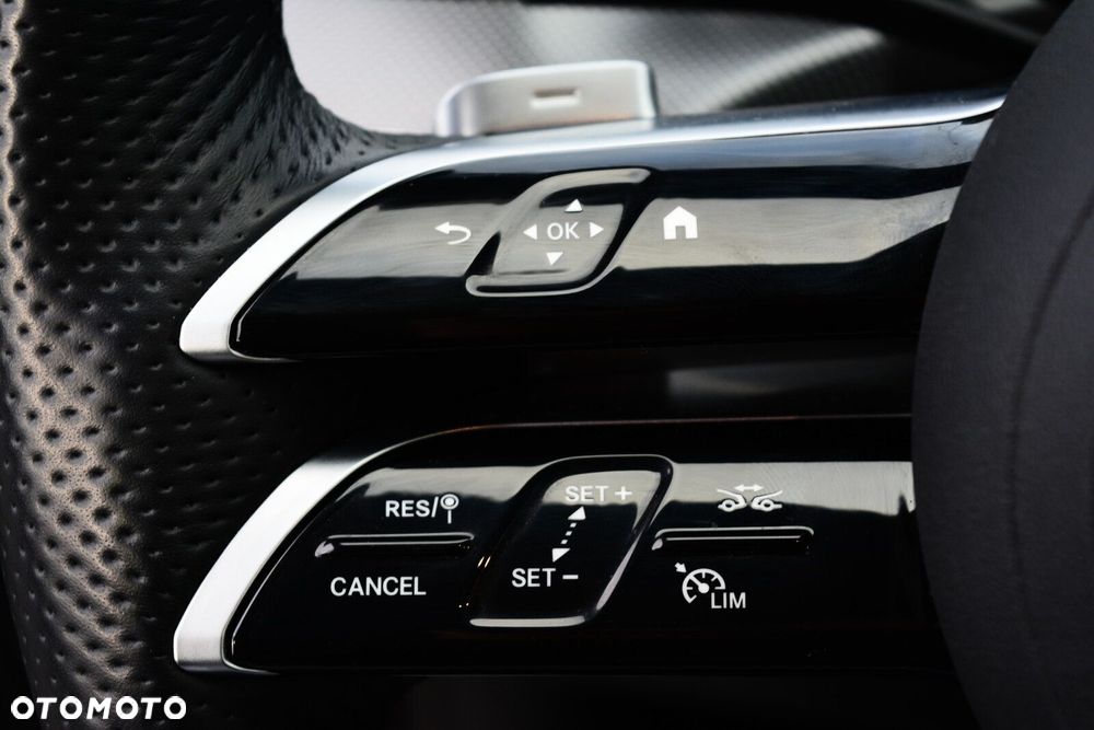 Mercedes-Benz Klasa C - 19