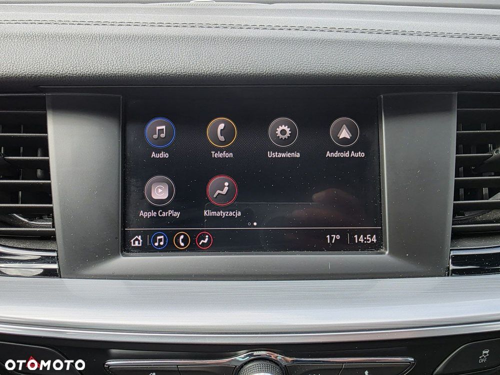Opel Insignia - 25