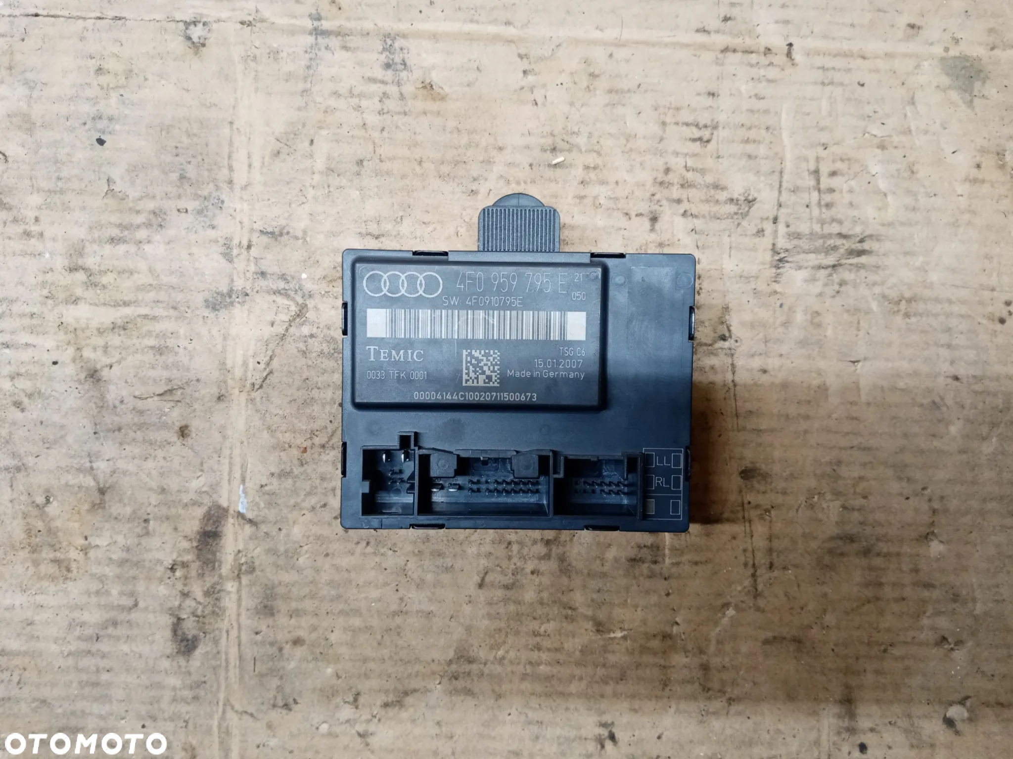 Moduł sterownik drzwi lewy tył Audi A6 C6 4F0959795E - 2