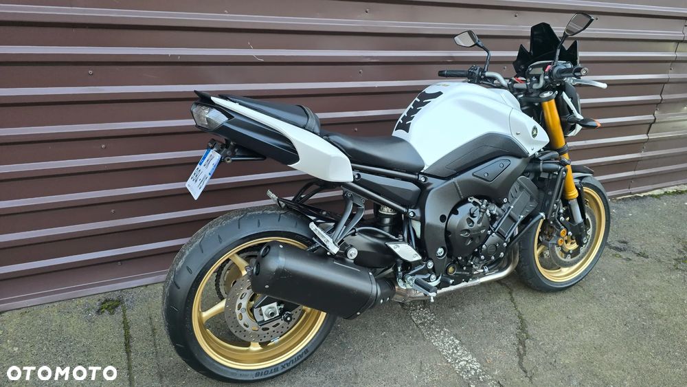 Yamaha FZ8 - 9