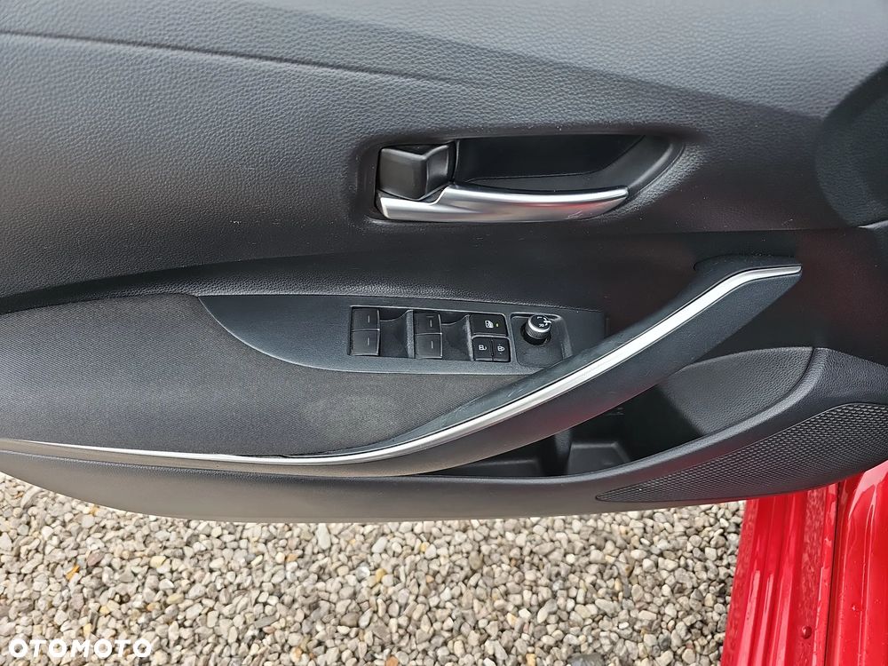 Toyota Corolla 1.8 Hybrid GPF Comfort - 13
