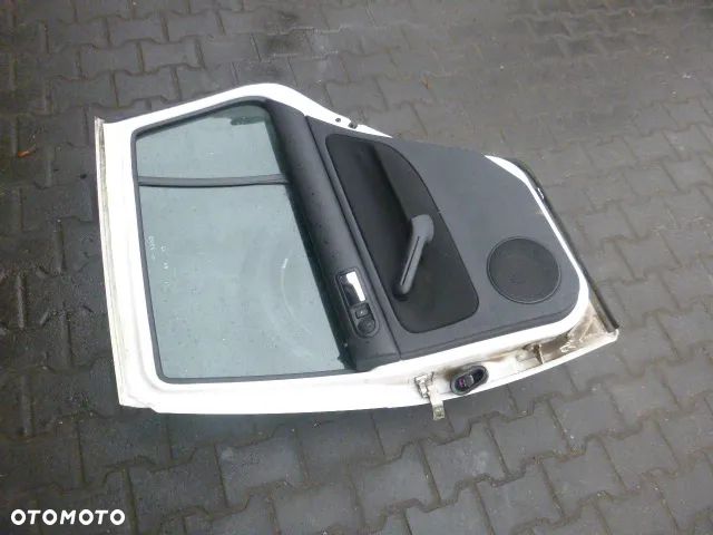 DRZWI PRAWY TYŁ PRAWE TYLNE VOLKSWAGEN GOLF IV KOMPLETNE - 19