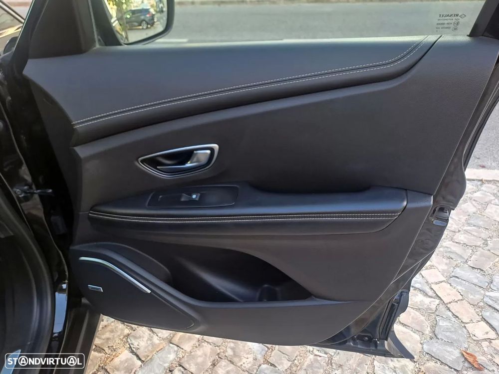 Renault Grand Scénic 1.6 dCi Bose Edition EDC SS - 27