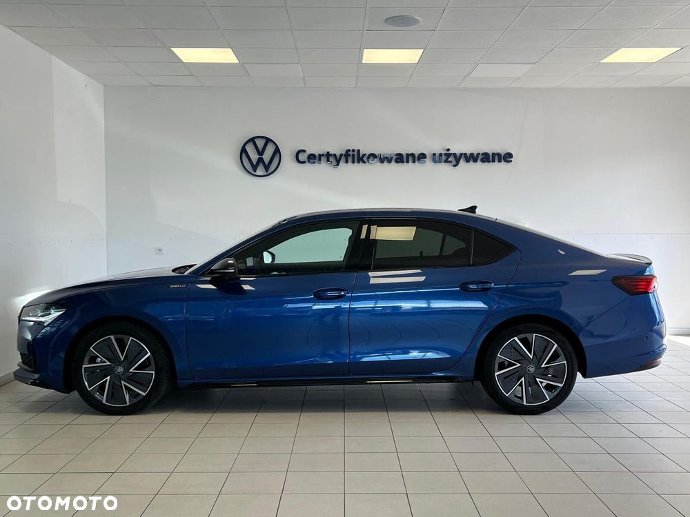 Skoda Superb 2.0 TDI SCR 4x4 Sportline DSG - 8