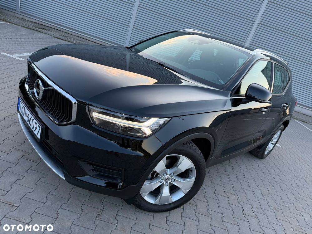 Volvo XC 40 D3 Momentum Pro - 1