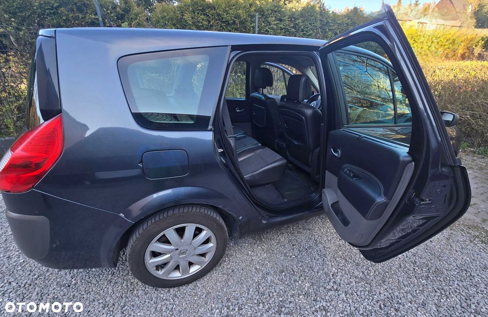 Renault Grand Scenic - 4