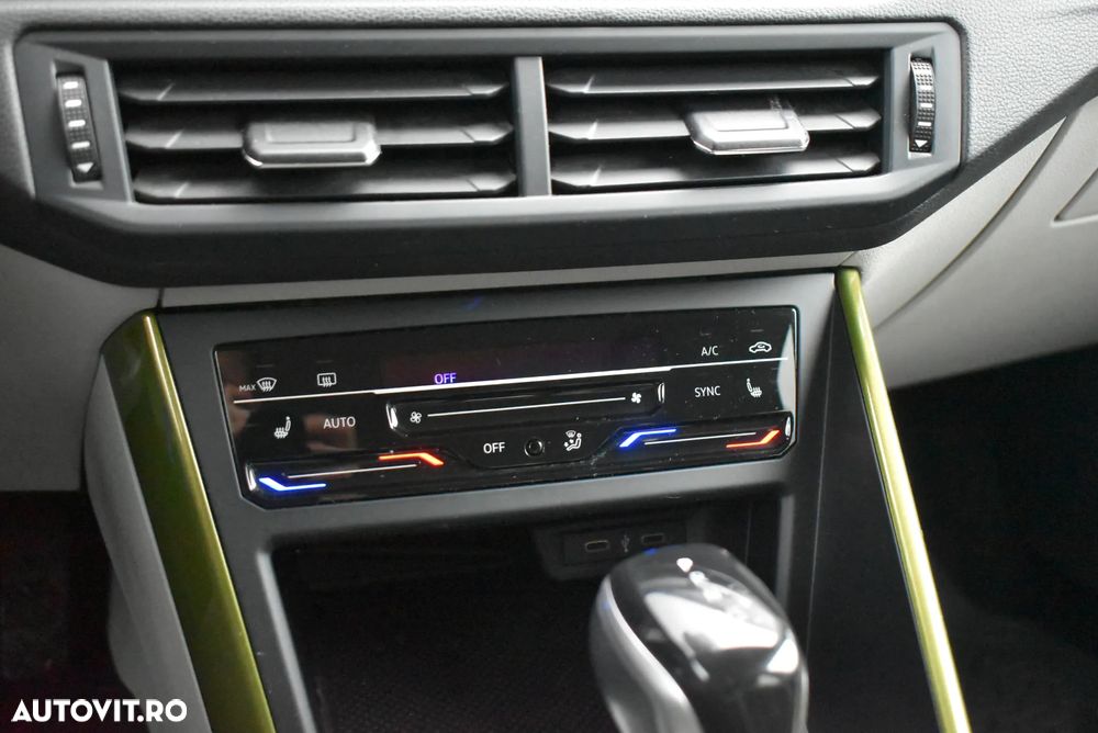 Volkswagen Taigo 1.0 TSI DSG Style - 10