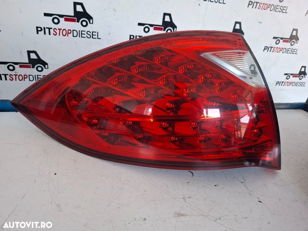 Stop stanga Porsche Cayenne 958 2010 2011 2012 2013 2014 7P5945095T 89090747 - 1