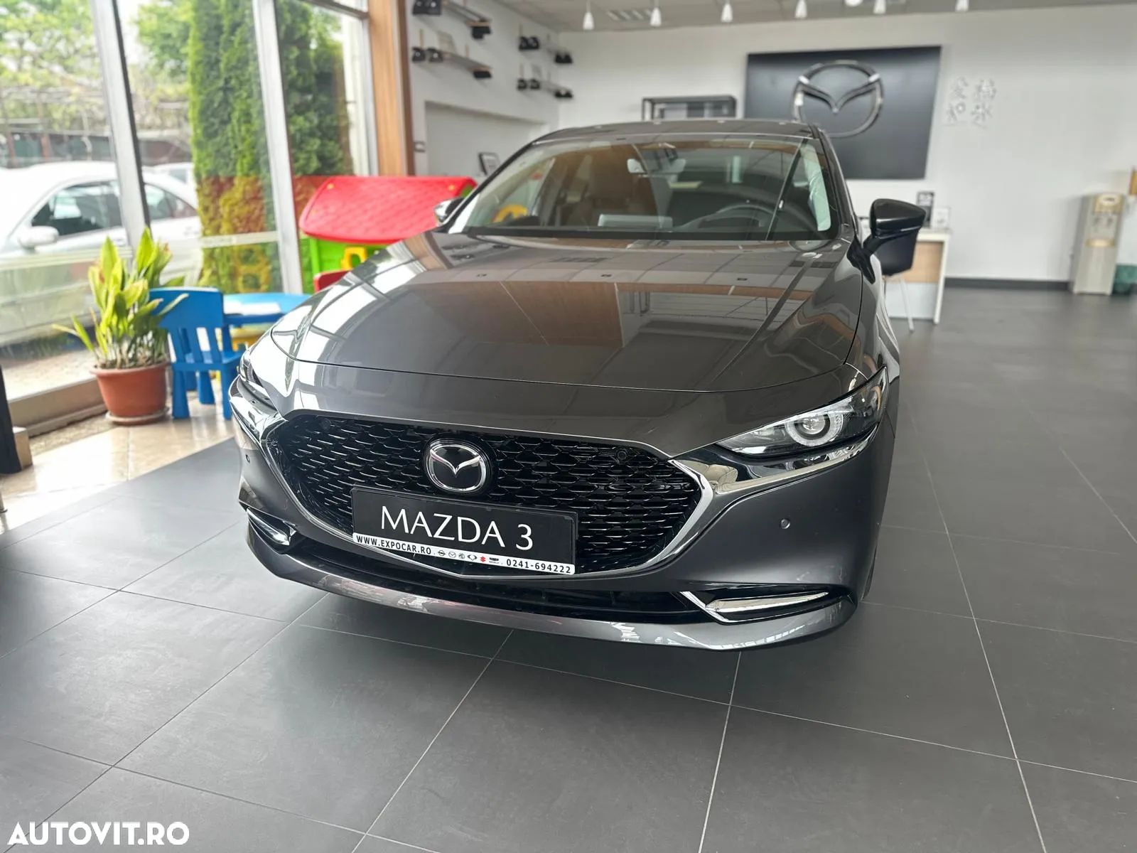 Mazda 3 - 1