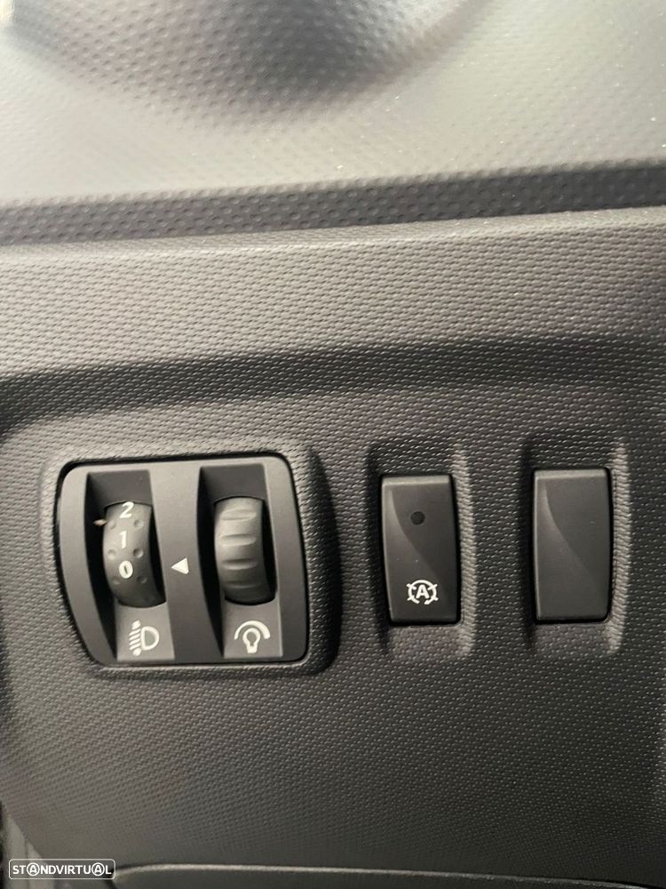 Renault Captur 0.9 TCE - 9