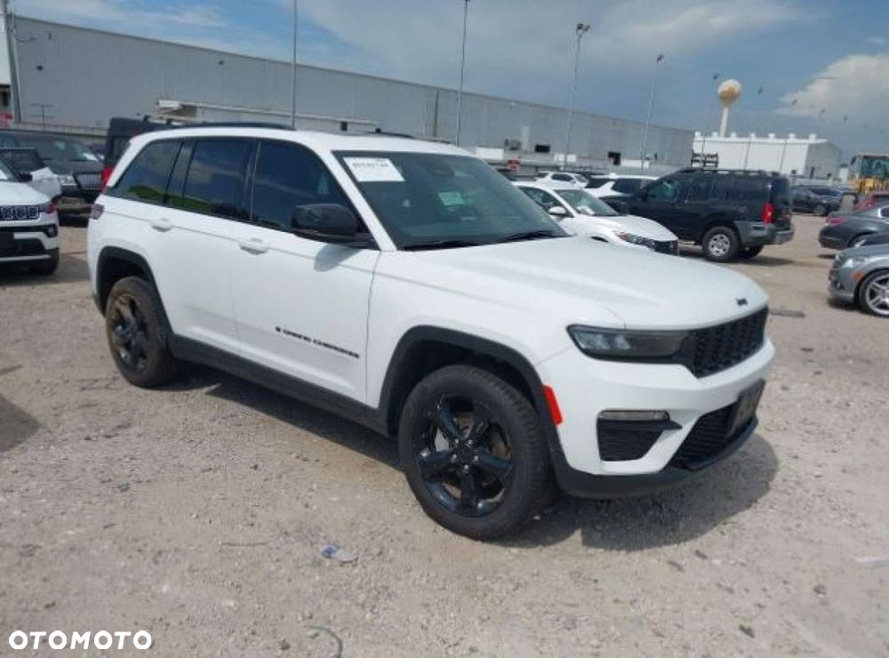 Jeep Grand Cherokee - 4