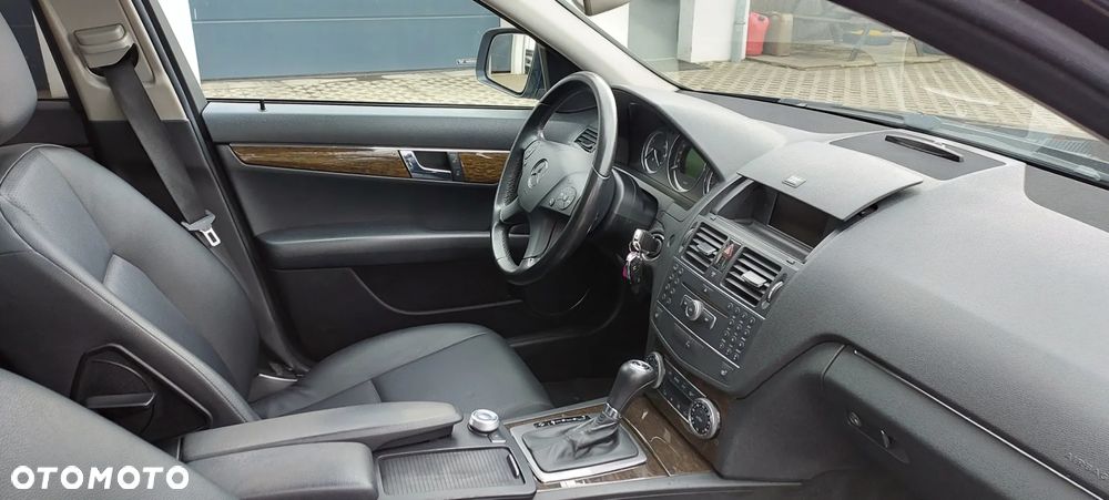 Mercedes-Benz Klasa C - 40