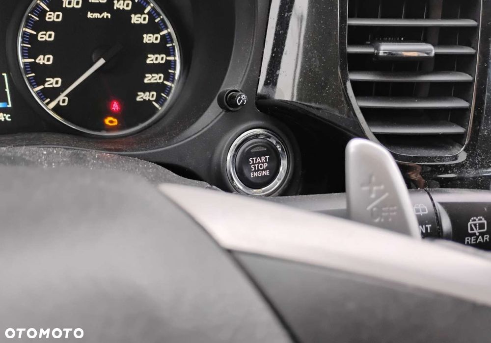 Mitsubishi Outlander - 14