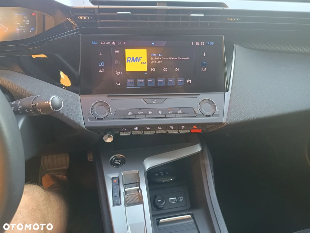 Peugeot 308 1.2 PureTech Active Pack S&S EAT8 - 14