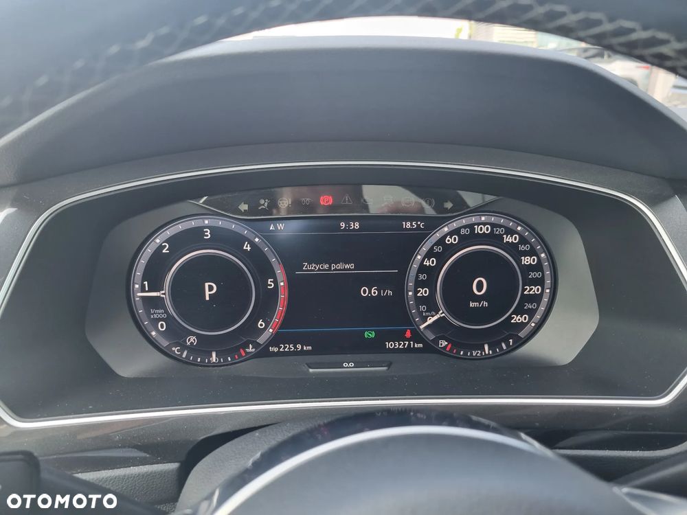 Volkswagen Tiguan 2.0 TDI SCR 4MotION DSG R-Line - 35