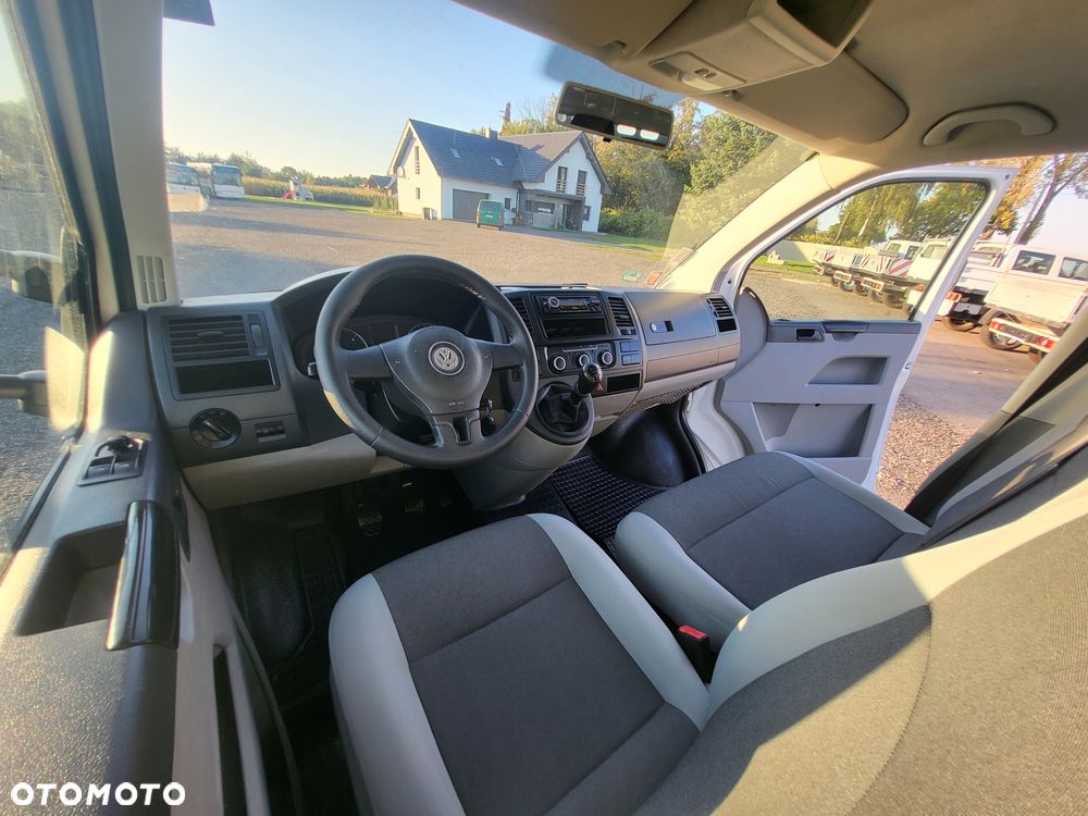 Volkswagen Transporter t5 lift doka super stan klima serwisowany - 14