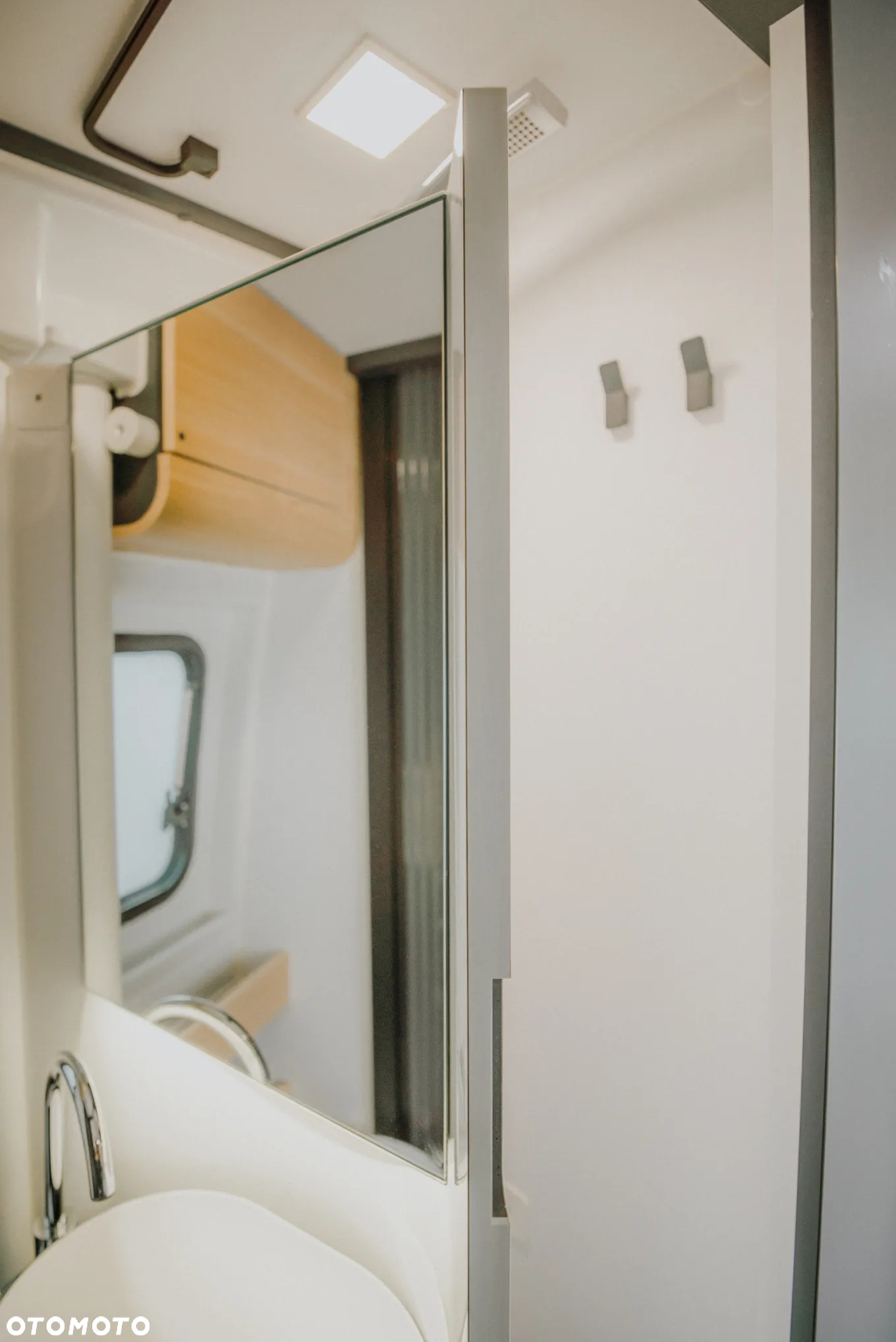 Adria Twin Max 680 SLB - 19