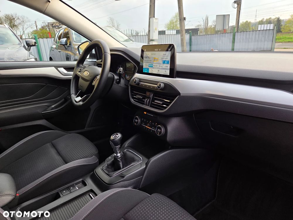Ford Focus 1.5 EcoBlue Titanium Business - 16