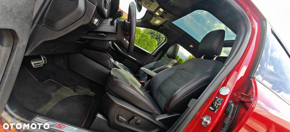 Ford Kuga 2.0 EcoBlue AWD ST-Line X - 13