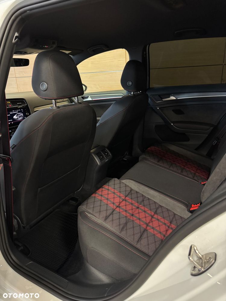 Volkswagen Golf VII 2.0 TSI GTI TCR DSG - 9