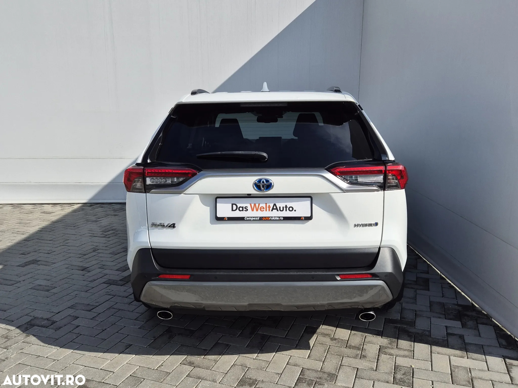Toyota RAV4 2.5 Hybrid VVT-iE 4x2 Active - 4