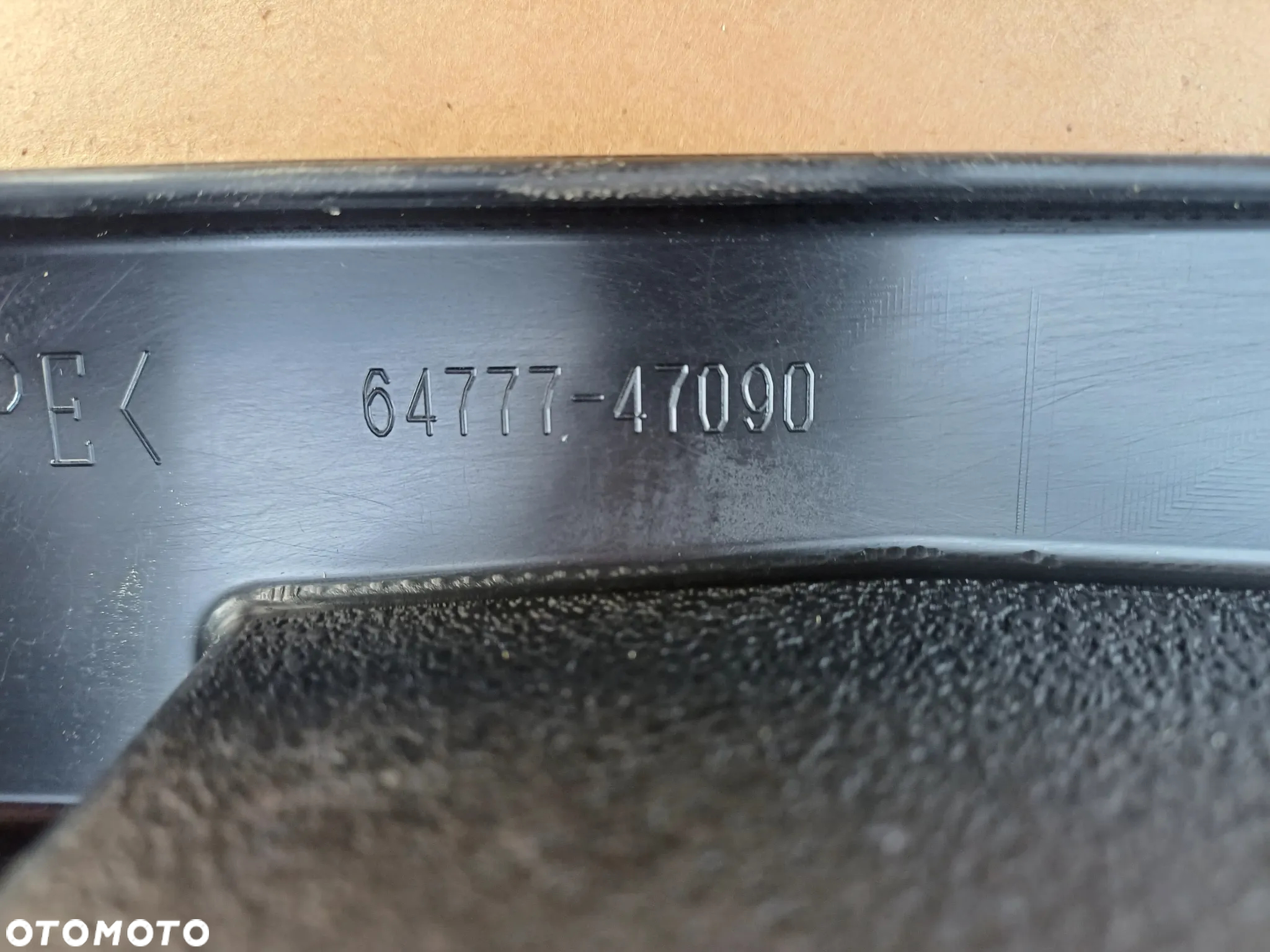 Zestaw awaryjny kompresor klucz do kół lewarek Toyota Prius III Hybrid 09-15r - 4
