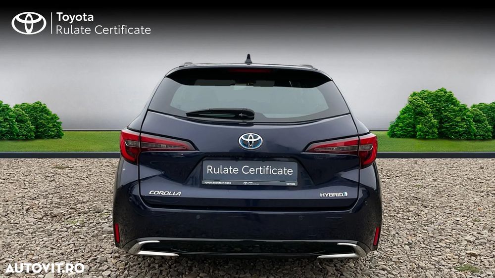 Toyota Corolla TS 1.8 HSD Dynamic - 8